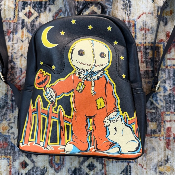 Cakeworthy Trick \'R Treat Sam Retro Backpack main image 4